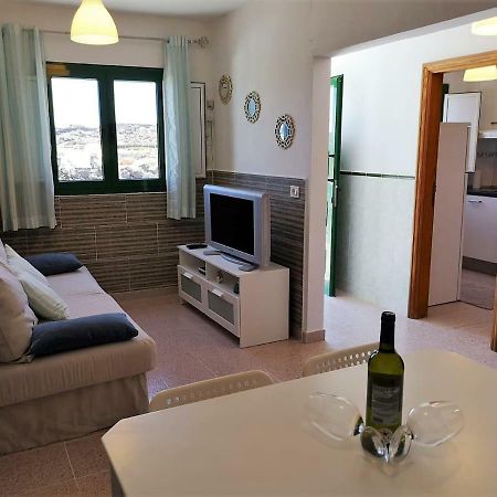 Isamar Playa Apartman Orzola Kültér fotó